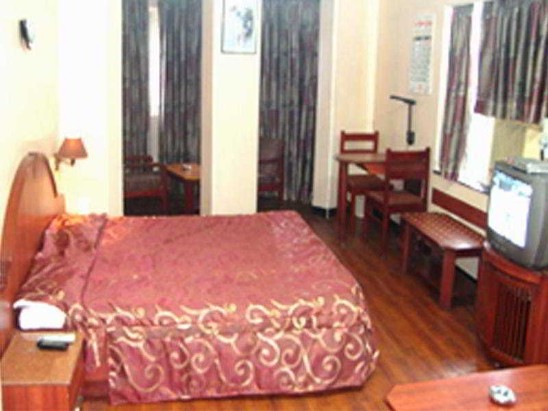 Grant Hotel Mumbai  Buitenkant foto